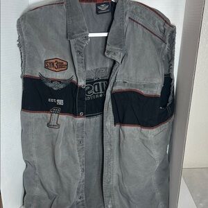 Harley Davidson Gray and Black Sleeveless Denim Vest Distressed Retro Look.